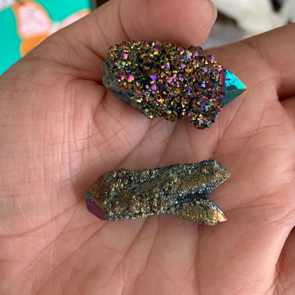 ✨Titanium Aura Spirit Quartz✨